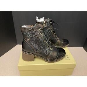 New! Womens L'Artiste Fall In Luv Black/Multi Leather Boots.  Size EU 35/US 5